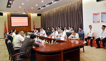 梅州市、梅縣區(qū)青年企業(yè)家協(xié)會(huì)代表到廣東霸王花集團(tuán)訪問(wèn)交流
